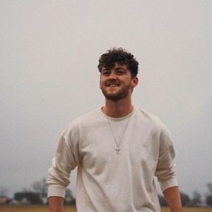 Meet your Posher, Crosson